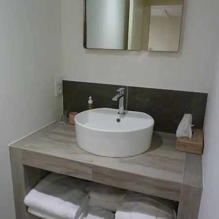 Pensjonat La Pierre D'eau 3*