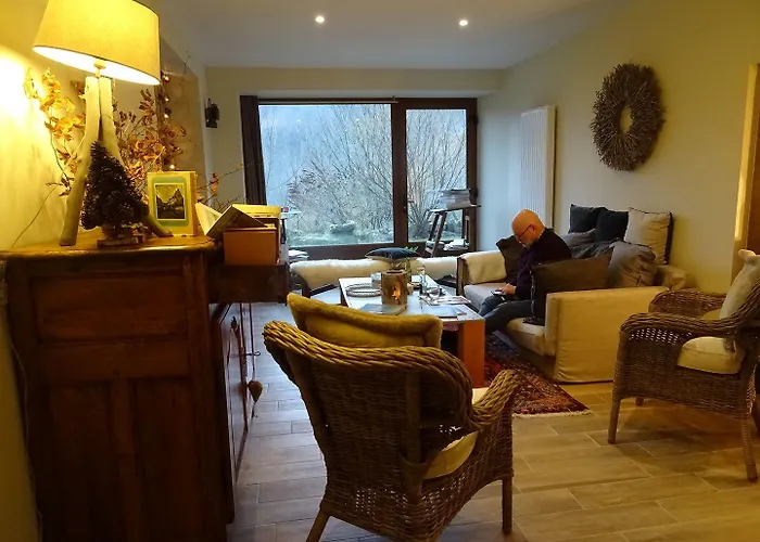 Gasthuis La Pierre D'eau Fréland